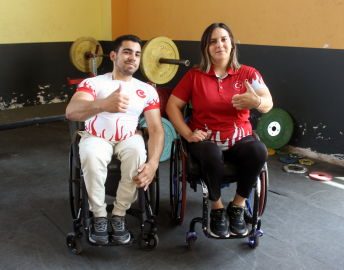 (ÖZEL) Bedensel engelli haltercilerin hedefi Avrupa Şampiyonası