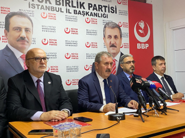 Destici: Türkiye yeni sivil, demokratik bir anayasayı referanduma götürmeli