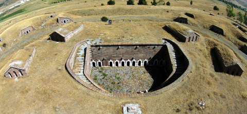 Erzurum'da 52 tabyadan 21'i ayakta