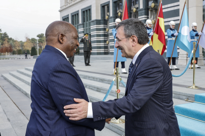 Cevdet Yılmaz, Lesotho Başbakanı Matekane ile görüştü