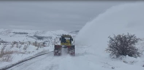 Malatya'da kar yağışı sürüyor; 10 ilçede 2 gündür okullar tatil (2)