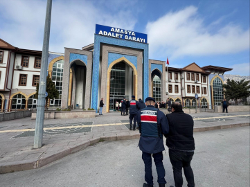 Samsun’dan gelip Amasya’daki evden hırsızlık yapan 3 şüpheliye tutuklama