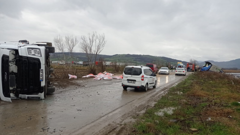 Samsun'da 2 TIR kafa kafaya çarpıştı; 1 ölü, 2 ağır yaralı